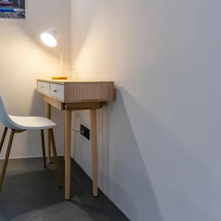 Casa Mirelli By Dimorra * Naples