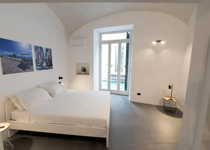 Casa Mirelli By Dimorra * 나폴리